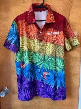 Bacardi Men's Multicolor Rainbow Tropical Print Button-Down Shirt - Size Medium